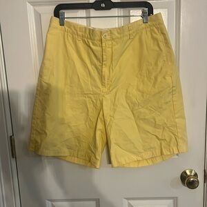 Vineyard Vines Links shorts